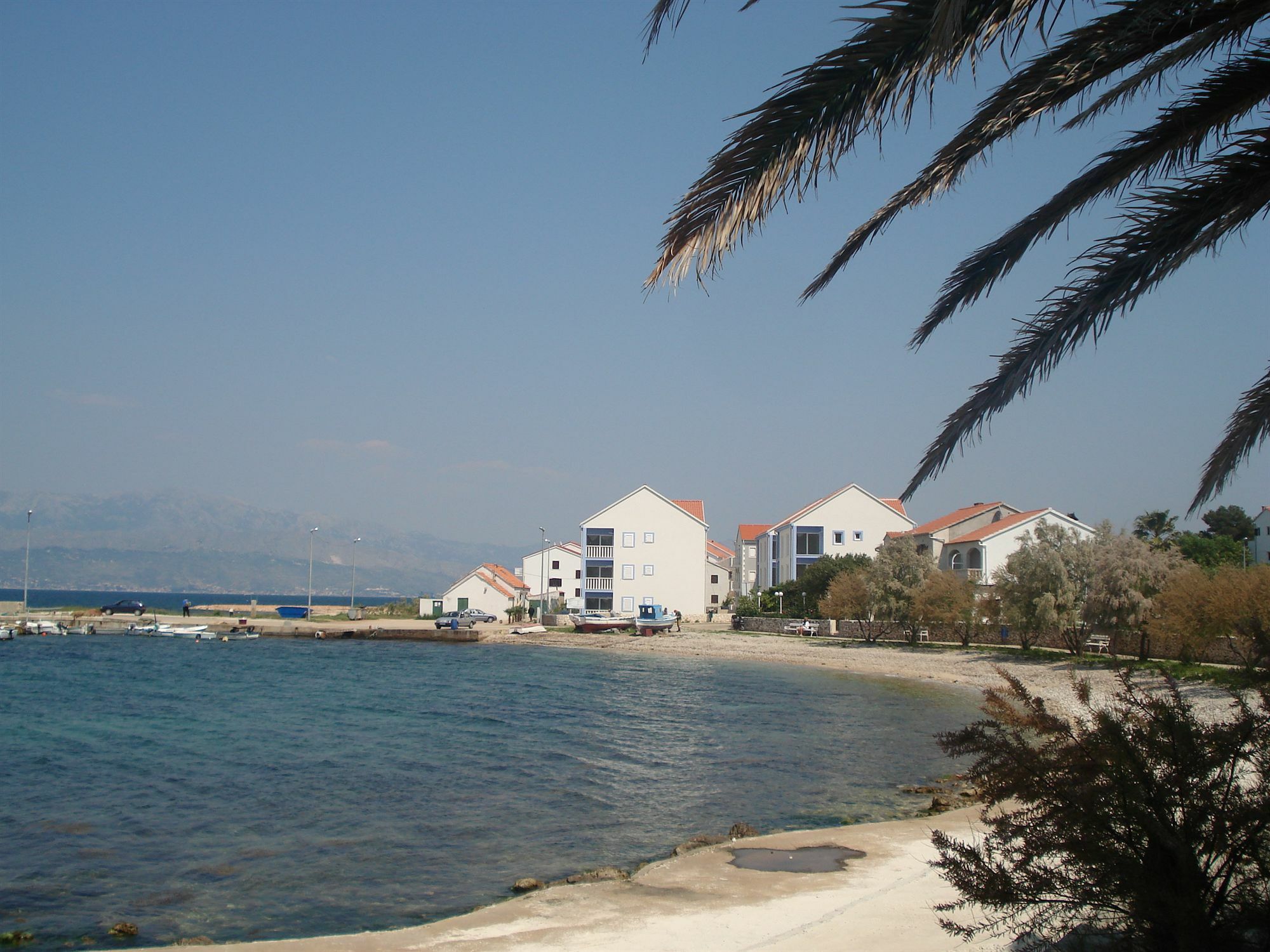 Aparthotel Marina Gromela Mirce Екстериор снимка